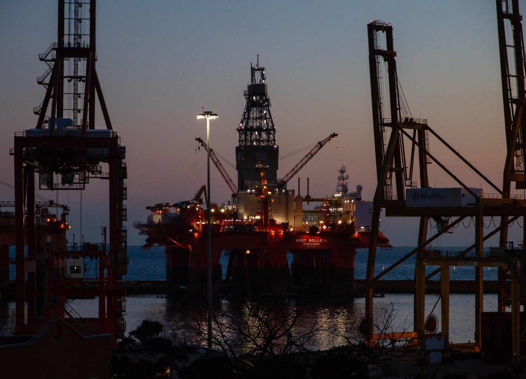 Oil & gas sector imagery